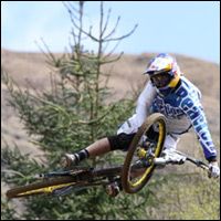 ChainReactionCycles/Intense team dominate at Fort William - Second Image